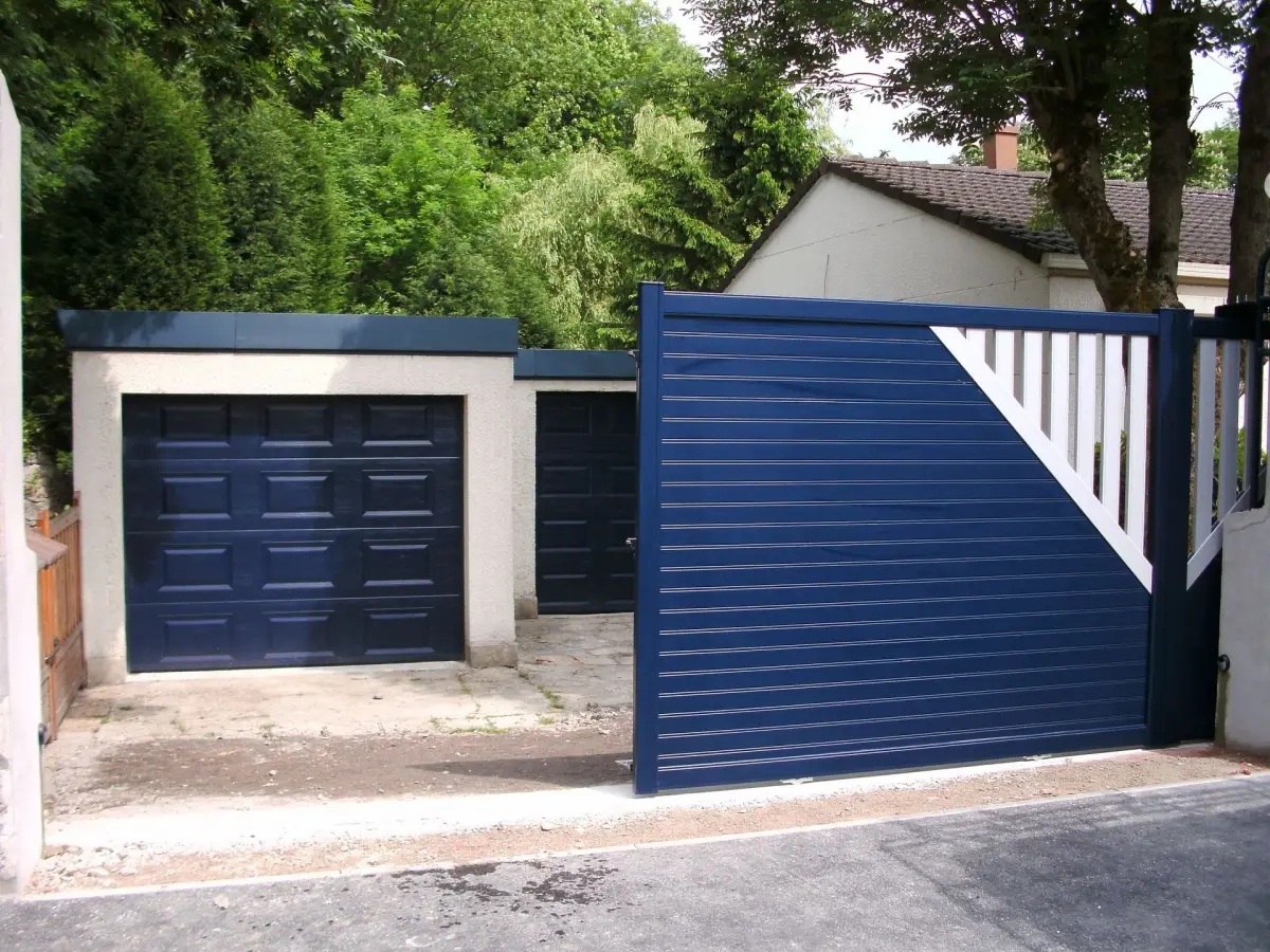 Menuiseries extérieures à Hautmont : Fenêtres, baies, volets & portes d'entrées